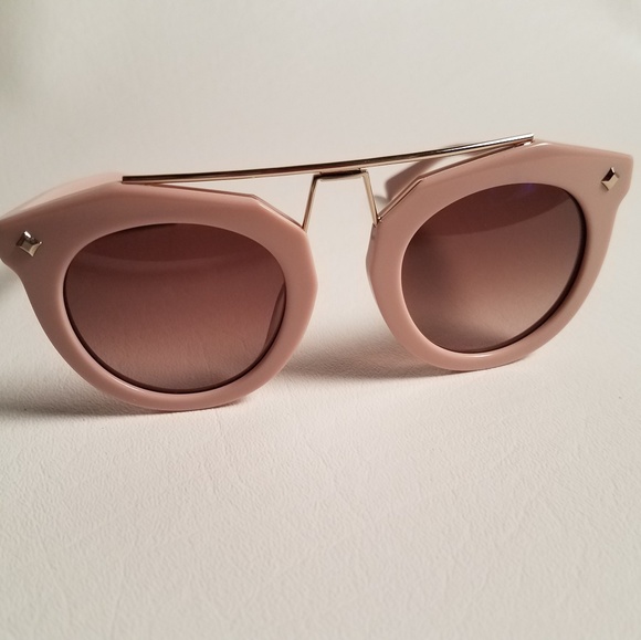 MCM Rose Pink Sunglass - Picture 4 of 6